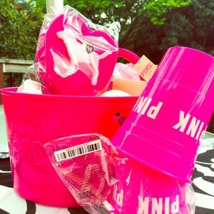 💖 VS PINK Shower Bundle “Easter basket”